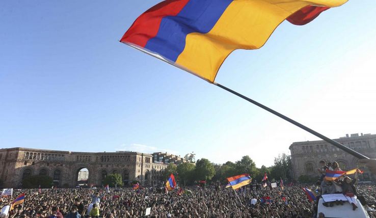 У Вірменії відбуваються парламентські вибори У Вірменії відбуваються парламентські вибори